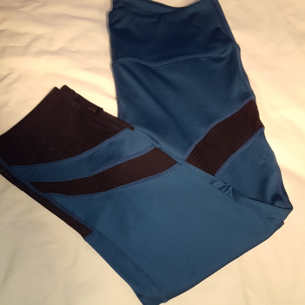Zella teal leggings